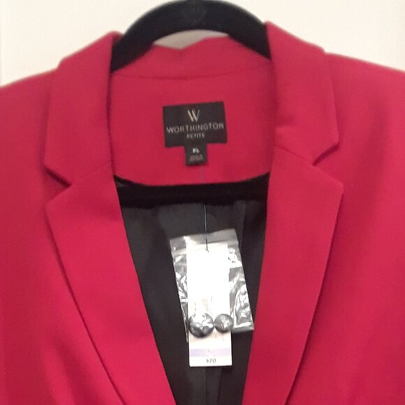 Red Jacket - Picture 2 of 12